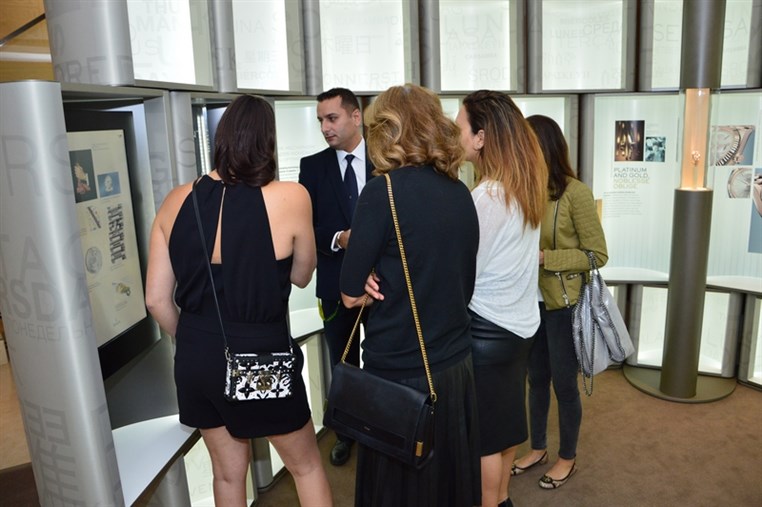 Platform Rolex Exhibition Day-Date 40